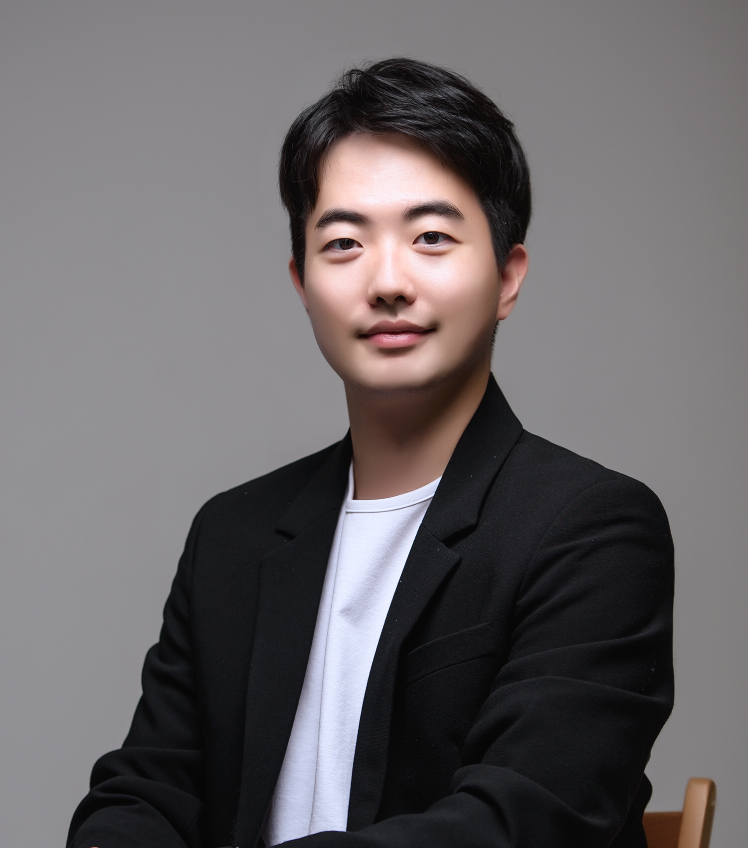 Hyeonggi Jo 사진