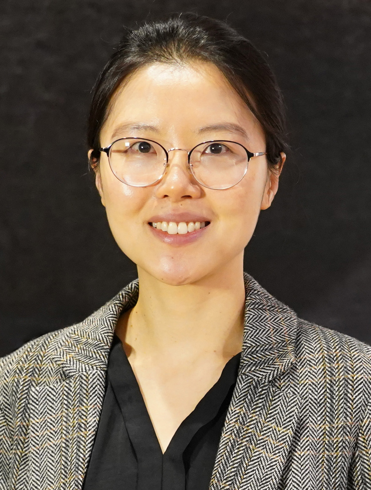 Yan Gu 사진