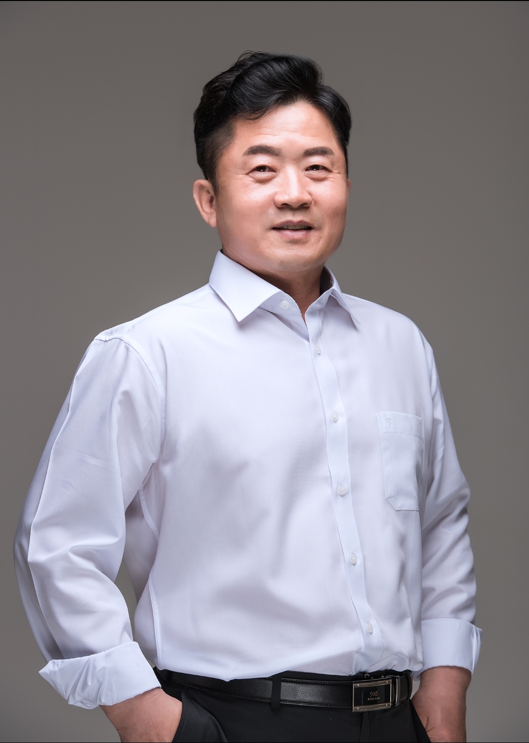 송철규 사진