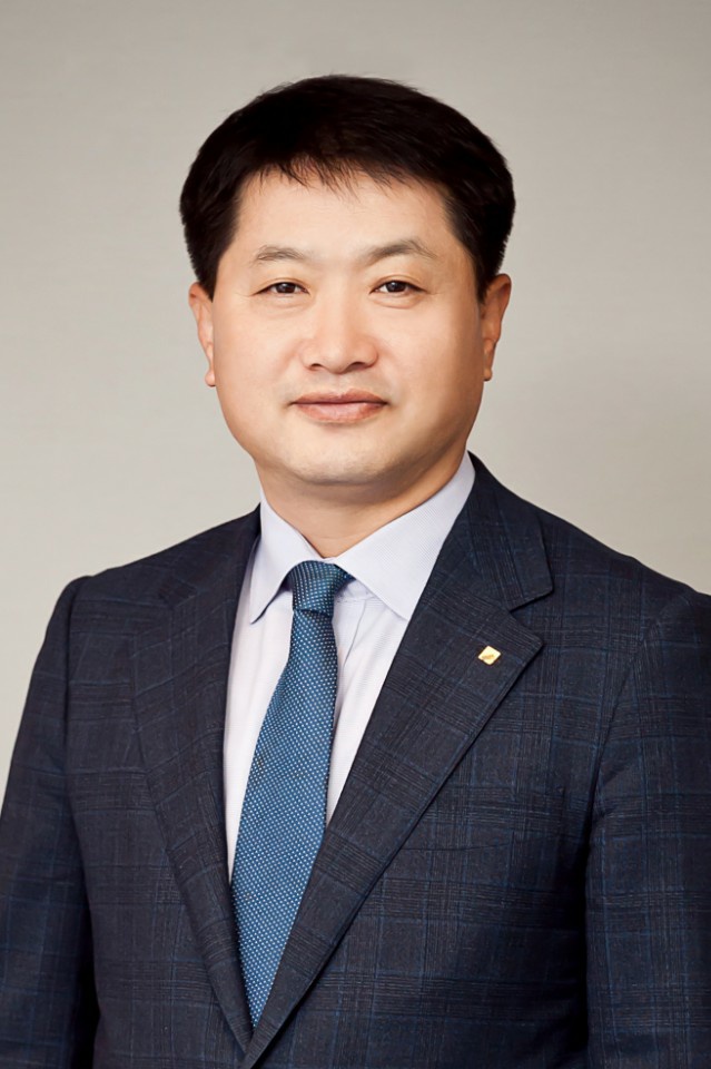KIM, BYUNG YONG 사진