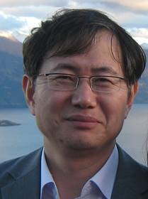 Prof. Do-Hwan Kim 사진
