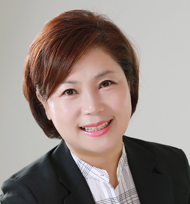 Prof. Hyun-Kyung Kim 사진