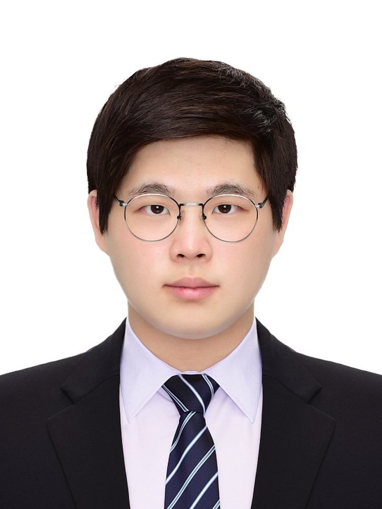 Dong-Yeon Kim 사진