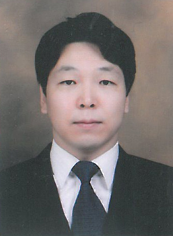 Prof. Hyun-Woo, Kim 사진