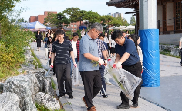 [2025. 10. 01.] 2025 전북대학교 직원 봉사활동 (2) 대표이미지