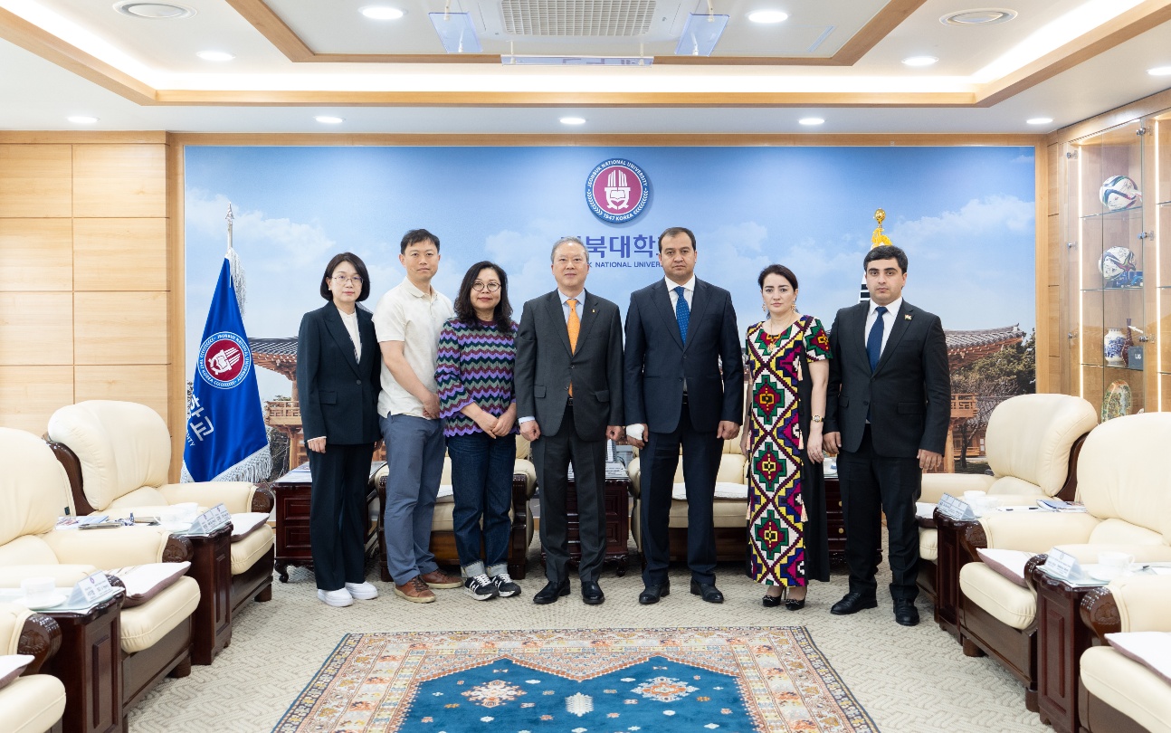 [2025.05.13.~14.] 우리대학, 타지키스탄 국립사범대와 교류 강화 1번째 첨부파일 이미지