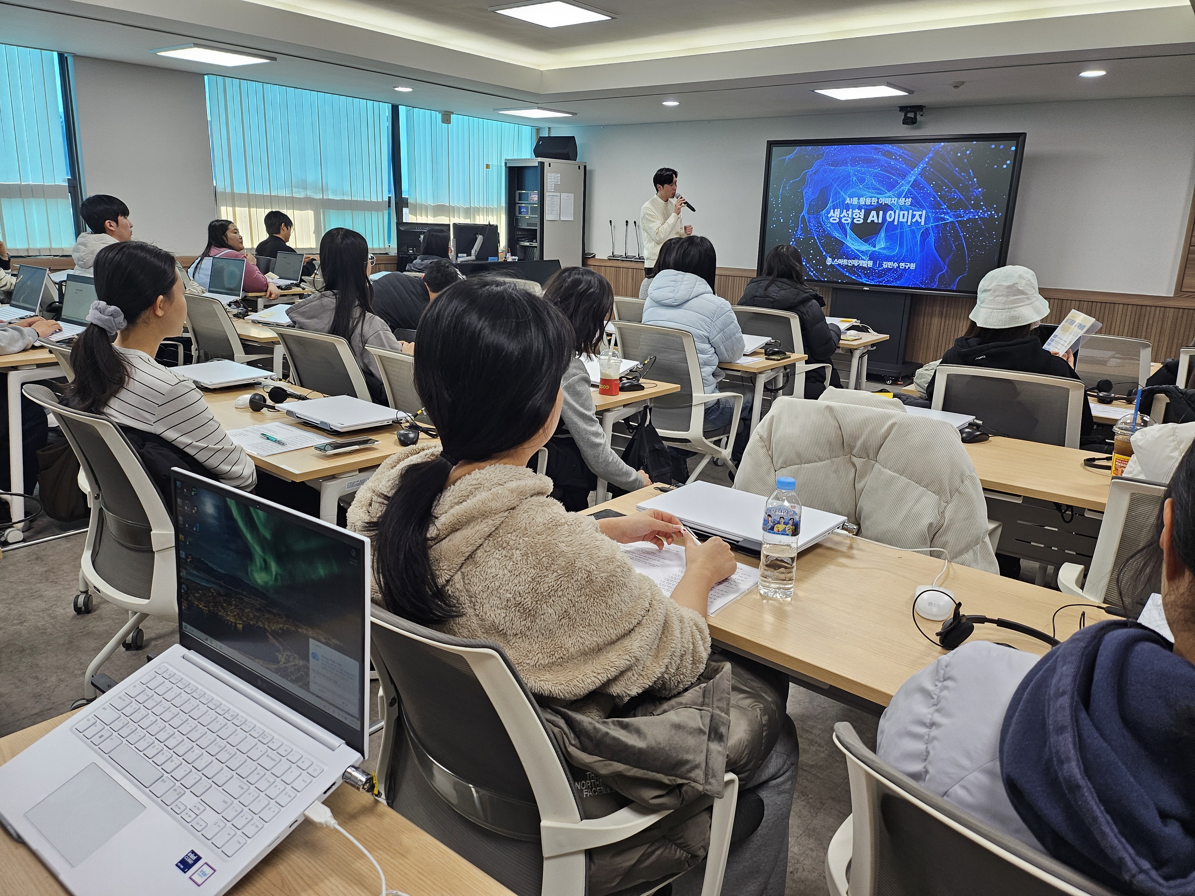 [2025학년도 AI 기반 이미지 콘테스트] 특강 대표이미지