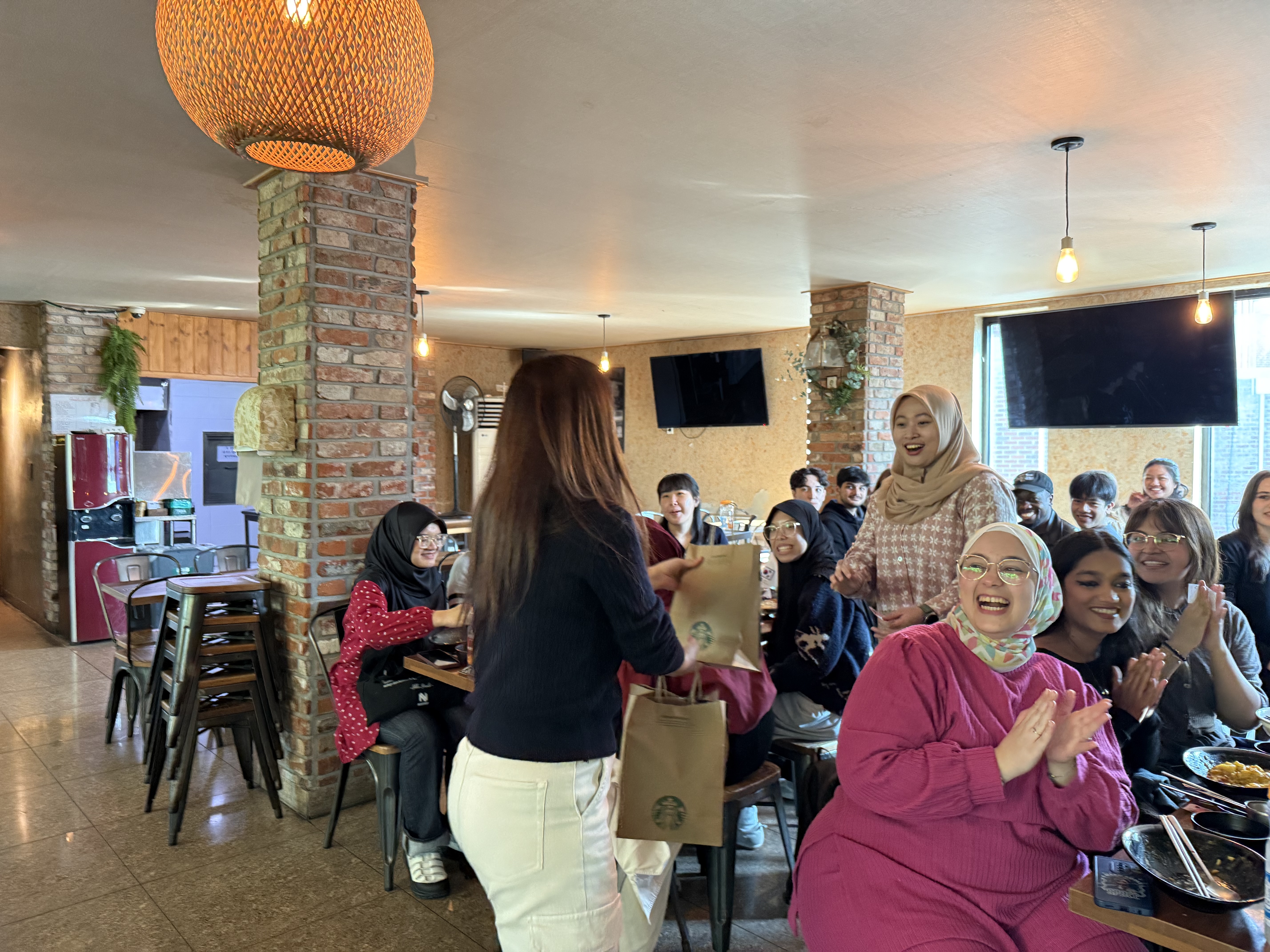 (2025 Fall) GKS Scholars' Halloween lunch gathering 4번째 첨부파일 이미지