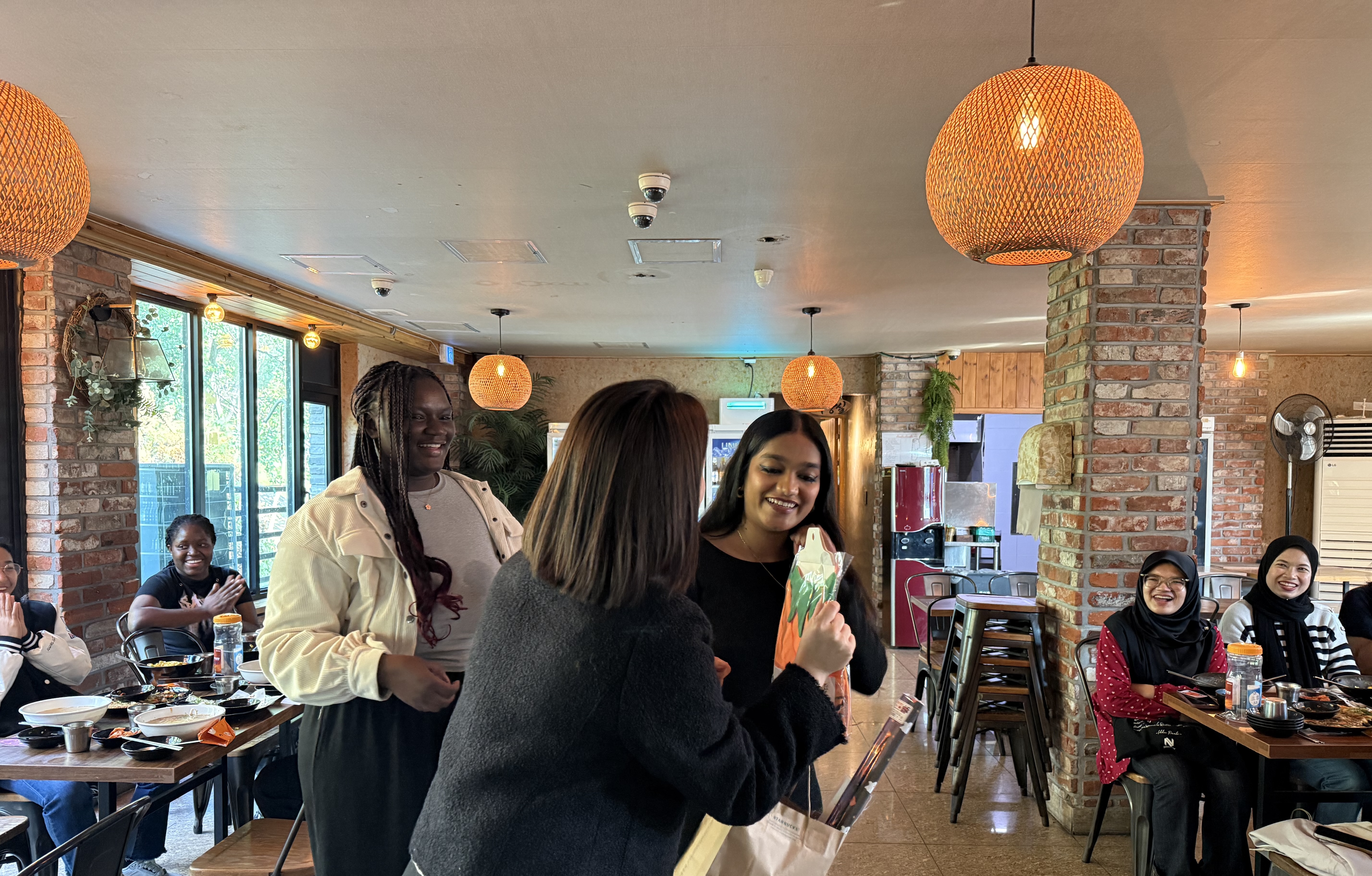 (2025 Fall) GKS Scholars' Halloween lunch gathering 6번째 첨부파일 이미지