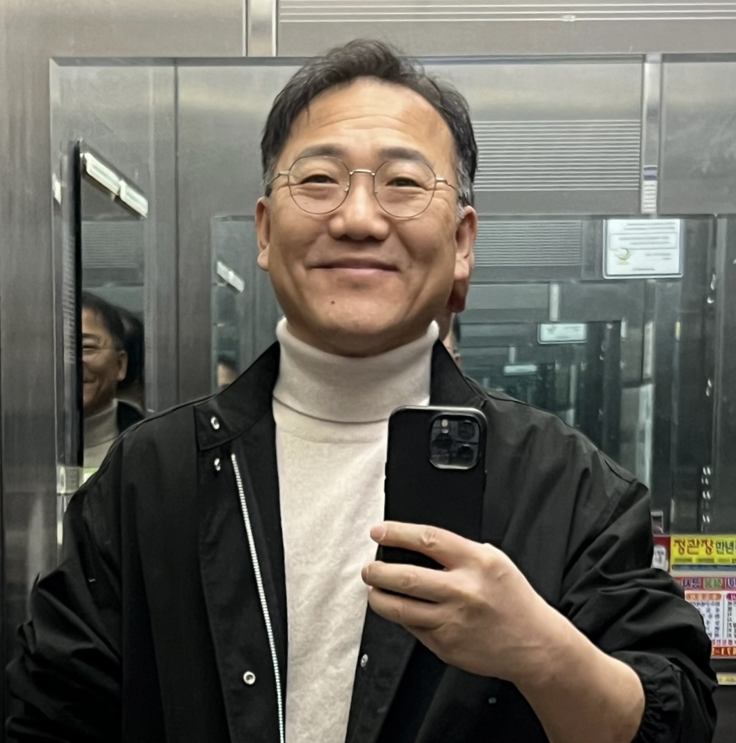 Prof. Sun-tae Kim Photo