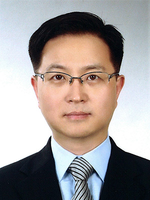 문재성 교수 사진