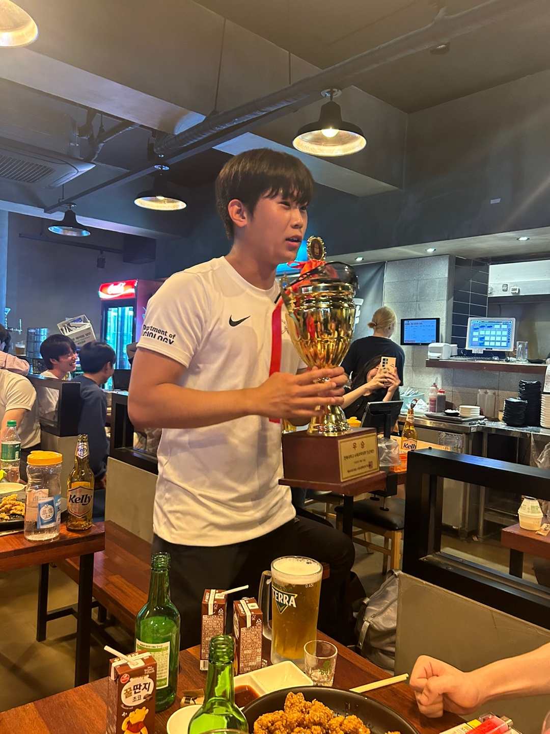 24년 체육대회 종합우승(2) 8번째 첨부파일 이미지